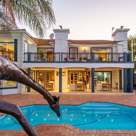 Pictures Guest House Boutique Hotel Oudtshoorn Exterior photo
