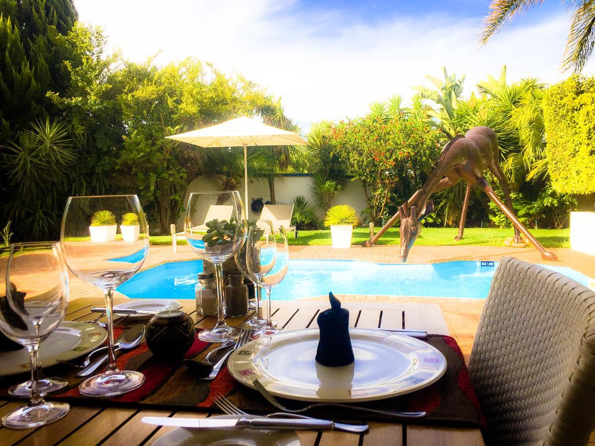 Pictures Guest House Boutique Hotel Oudtshoorn Exterior photo